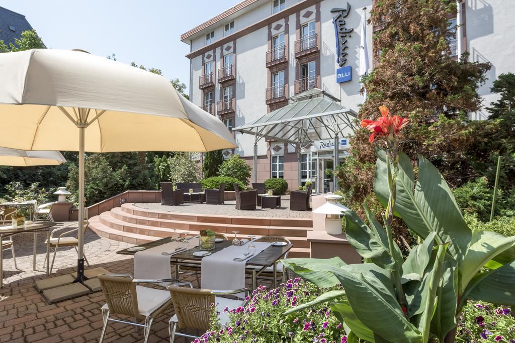Radisson Blu Hotel Halle-Merseburg Exterior photo